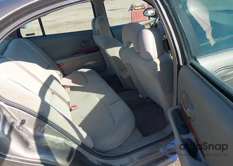 2002 Buick Lesabre Custom z USA, uszkodzony, nr VIN 1G4HP54K32U174711